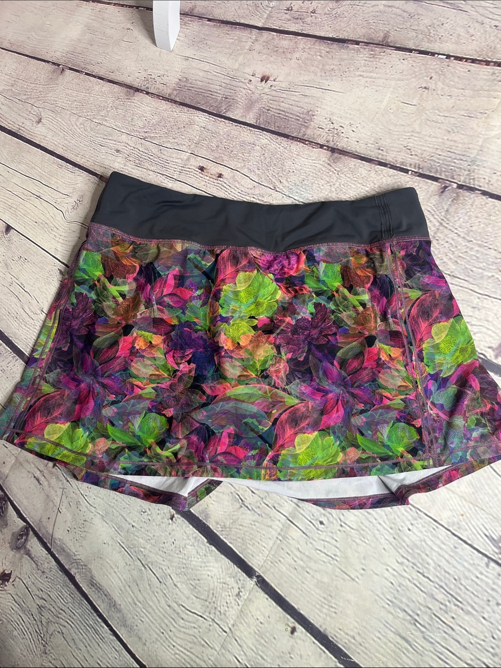 Lululemon Pace Rival Mid Rise Skirt - Picture 2 of 9